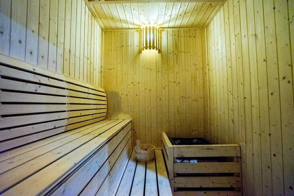 Fullyseaview#2bedrooms#netflix#freeparking#privatebathtub#roomwithbalcony#imperioresidence